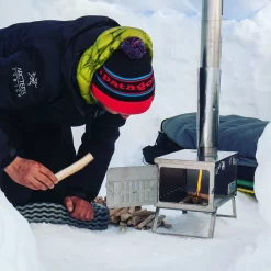 Winnerwell Fastfold Titanium Camping Stove -Aventure Soldes poele winnerwell fastfold titanium camping stove 64